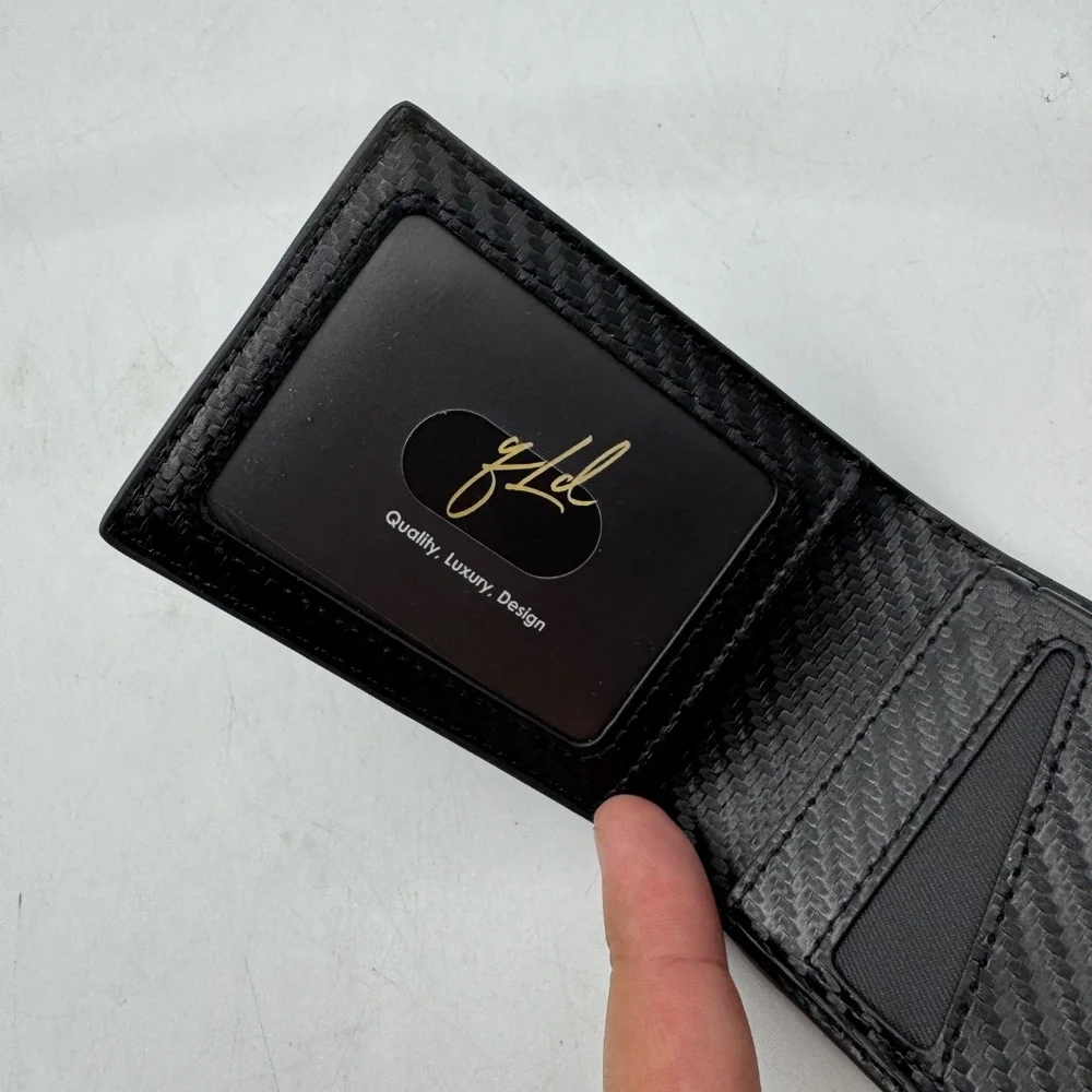 NEW QLD Minimalist Wallet RFID Carbon Fiber Pattern